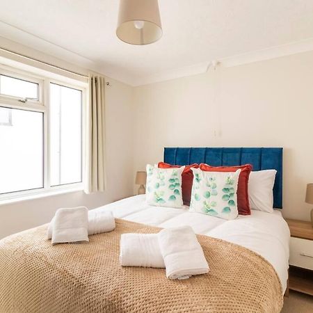 Incredible Sea View 2 Bedroom Beach Apartment Bournemouth Eksteriør bilde